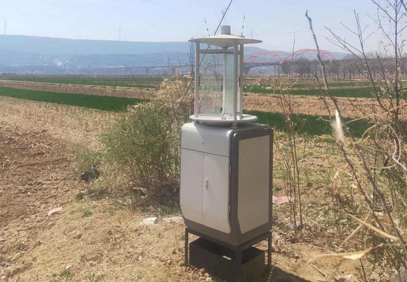 遠(yuǎn)程拍照式蟲(chóng)情測(cè)報(bào)燈